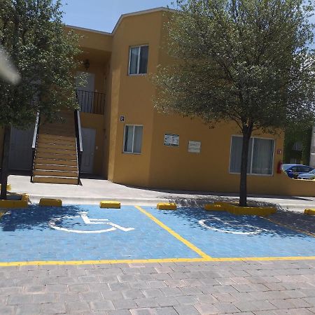 Best Western Saltillo Exteriér fotografie
